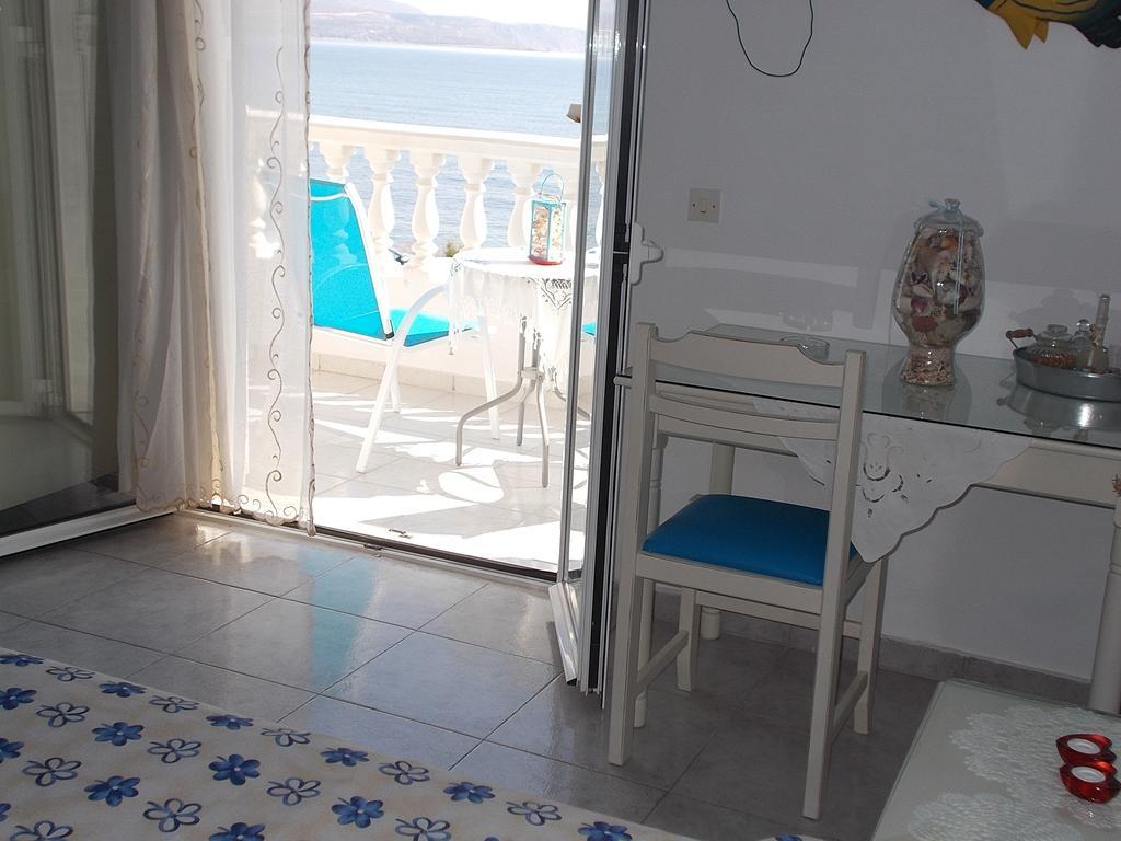 Dimitra's Sea-Crafts Boutique Studios Kalyves Extérieur photo